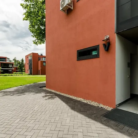 Διαμέρισμα Balatonbee Apartman *